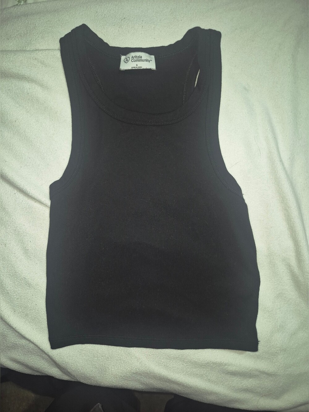 Aritzia Black Ribbed Cropped Tank